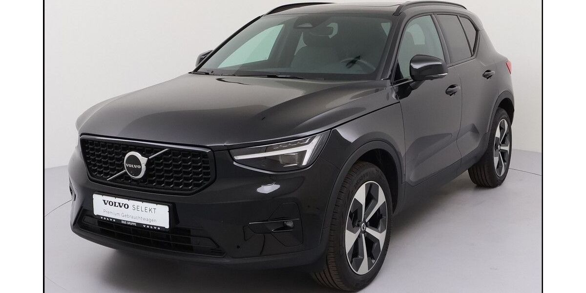 Volvo XC40 7.600 km 37.950 &euro; Kiel 24107