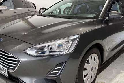 Ford Focus 54.112 km 14.900 € Erfurt 99085