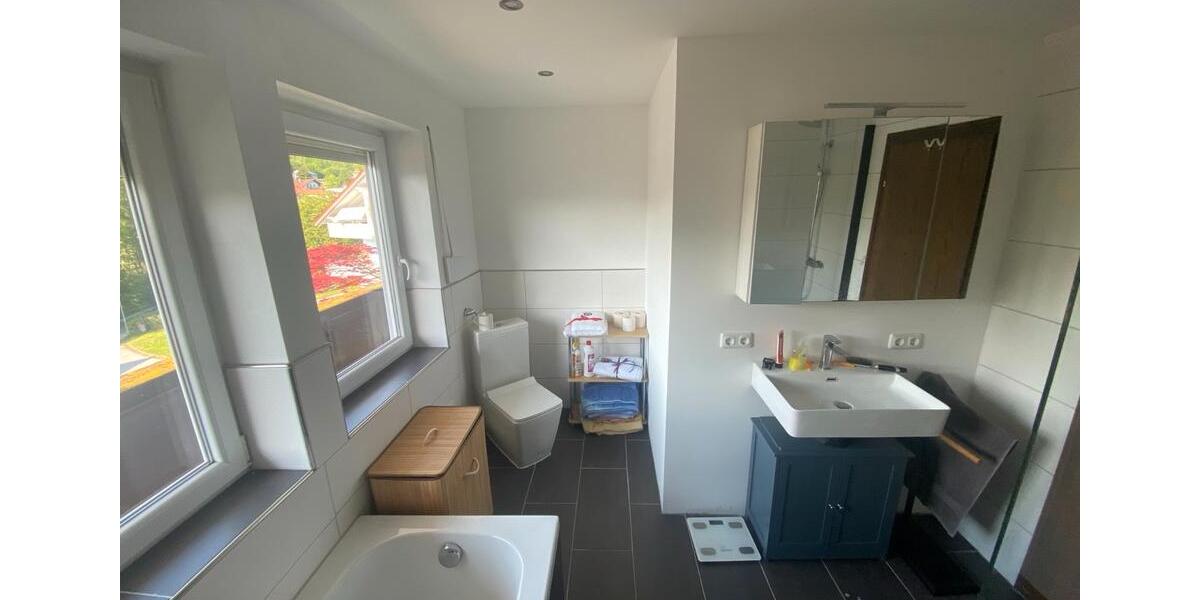 Etagenwohnung Grafling - 4 Zimmer, 144 m&sup2;, 285.000&euro; | Angebot:26845526