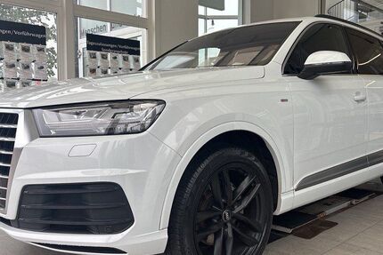 Audi Q7 124.000 km 34.450 &euro; Hamburg 22761