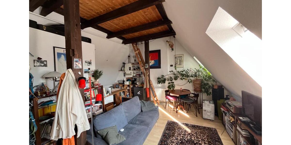 Dachgeschoßwohnung Göttingen Oststadt - 1 Zimmer, 30 m&sup2;, 500&euro; | Angebot:25545499