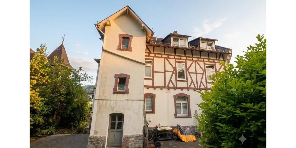 Mehrfamilienhaus, Wohnhaus Dillenburg - 410.000&euro; | Angebot:27009884
