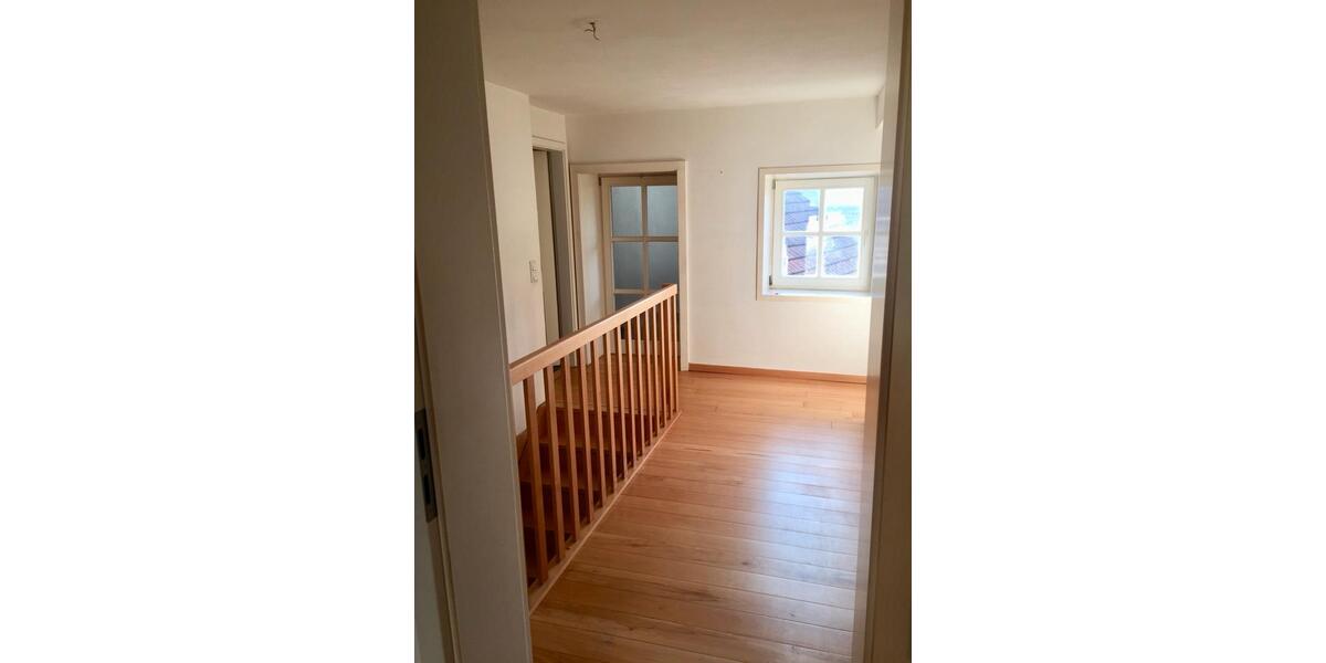 Einfamilienhaus Brakel - 6 Zimmer, 160 m&sup2;, 219.000&euro; | Angebot:27048324