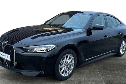 BMW i4 37.572 km 32.970 &euro; Mühldorf am Inn 84453