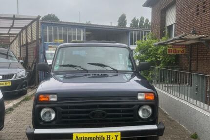 Lada Niva 177.000 km 6.999 € Bottrop 46238
