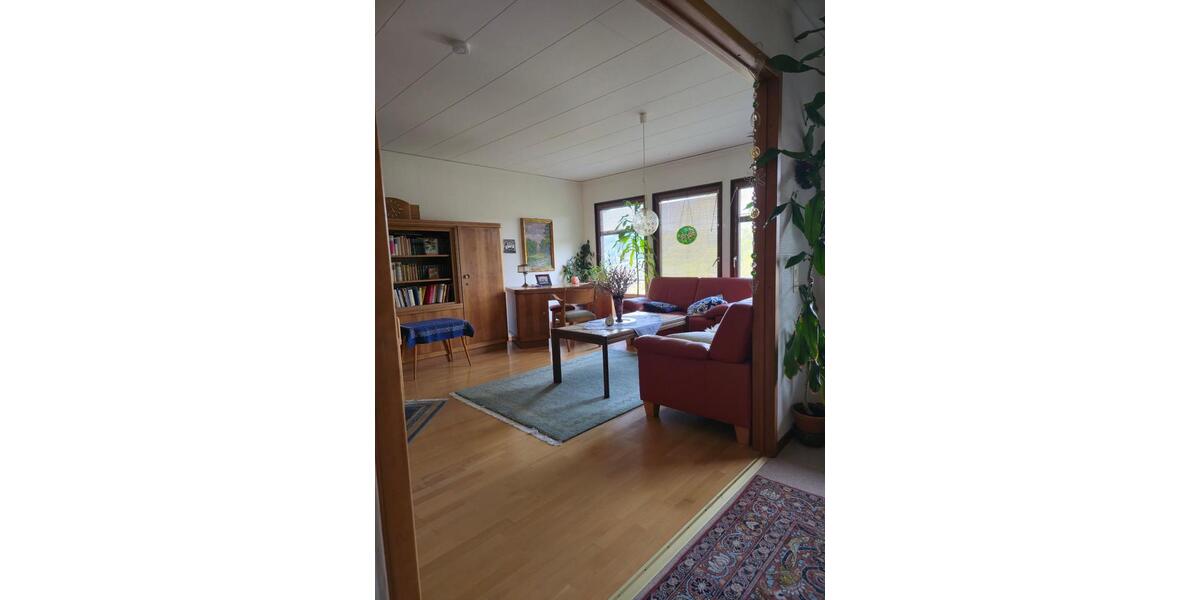 Einfamilienhaus Bad Berleburg - 7 Zimmer, 180 m&sup2;, 330.000&euro; | Angebot:26476166