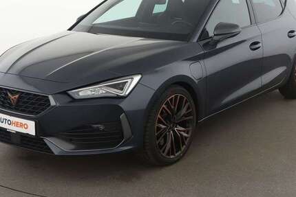 Seat Leon 42.804 km 25.210 € Stuttgart 70195