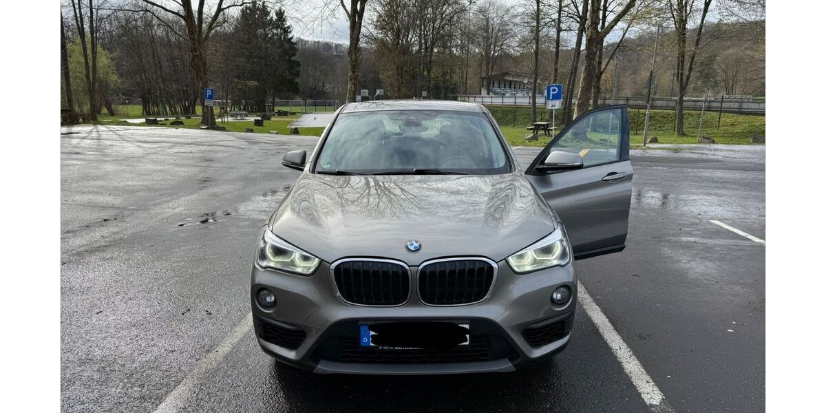 BMW X1 106.000 km 17.000 &euro; Wissen 57537