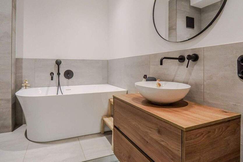 Modernes Loft mit Südbalkon & Stellplatz - Zentrale Lage in Nürnberg 5 zimmer