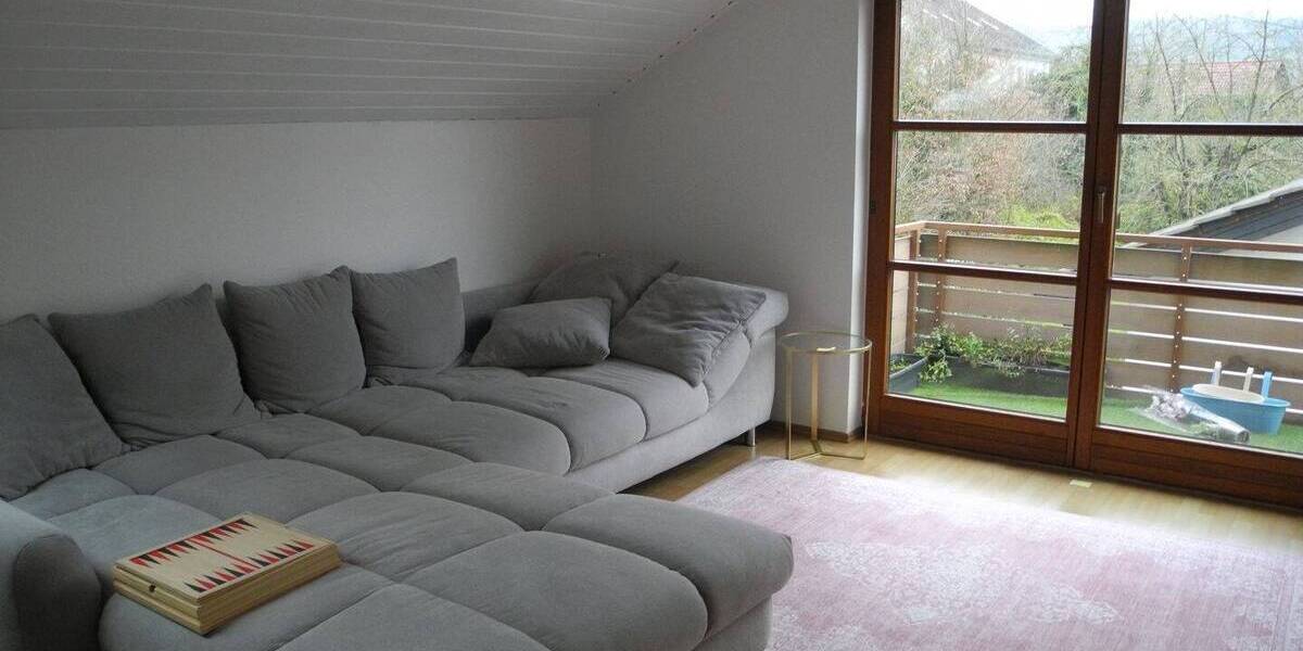 Dachgeschosswohnung in Würzburg Dürrbachau 3 zimmer