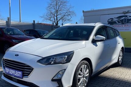 Ford Focus 129.898 km 11.600 &euro; Mörfelden-Walldorf 64546