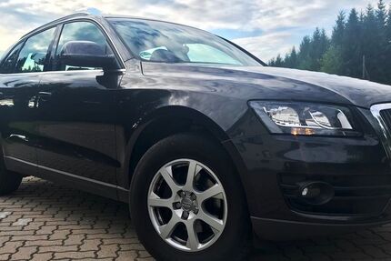 Audi Q5 199.700 km 11.990 &euro; Brand/Opf. 95682