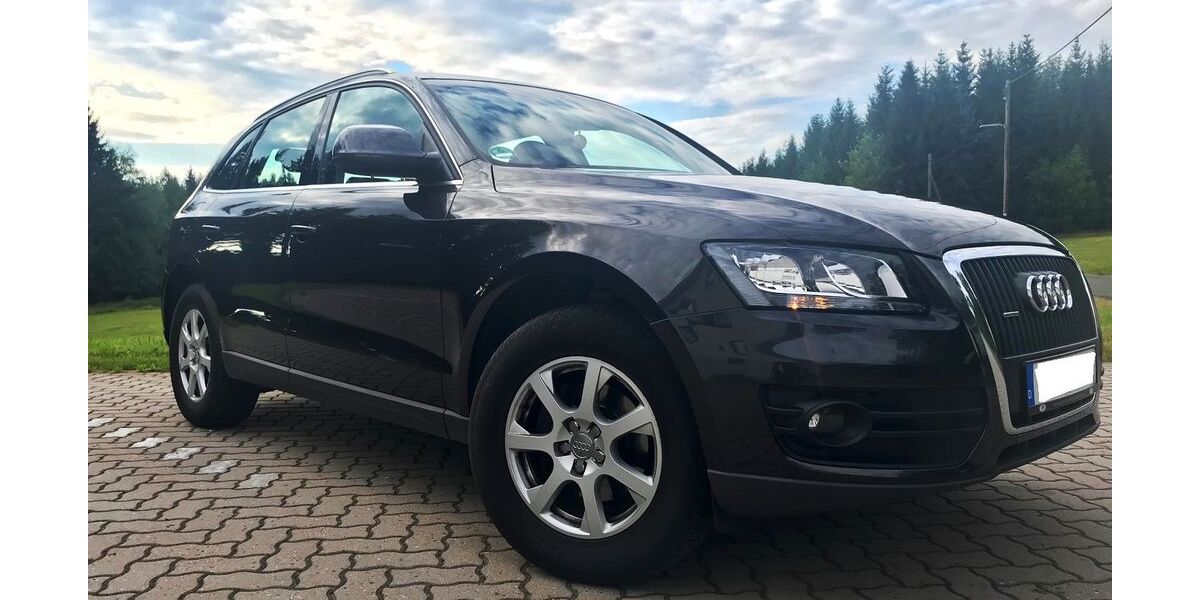 Audi Q5 199.700 km 11.990 &euro; Brand/Opf. 95682