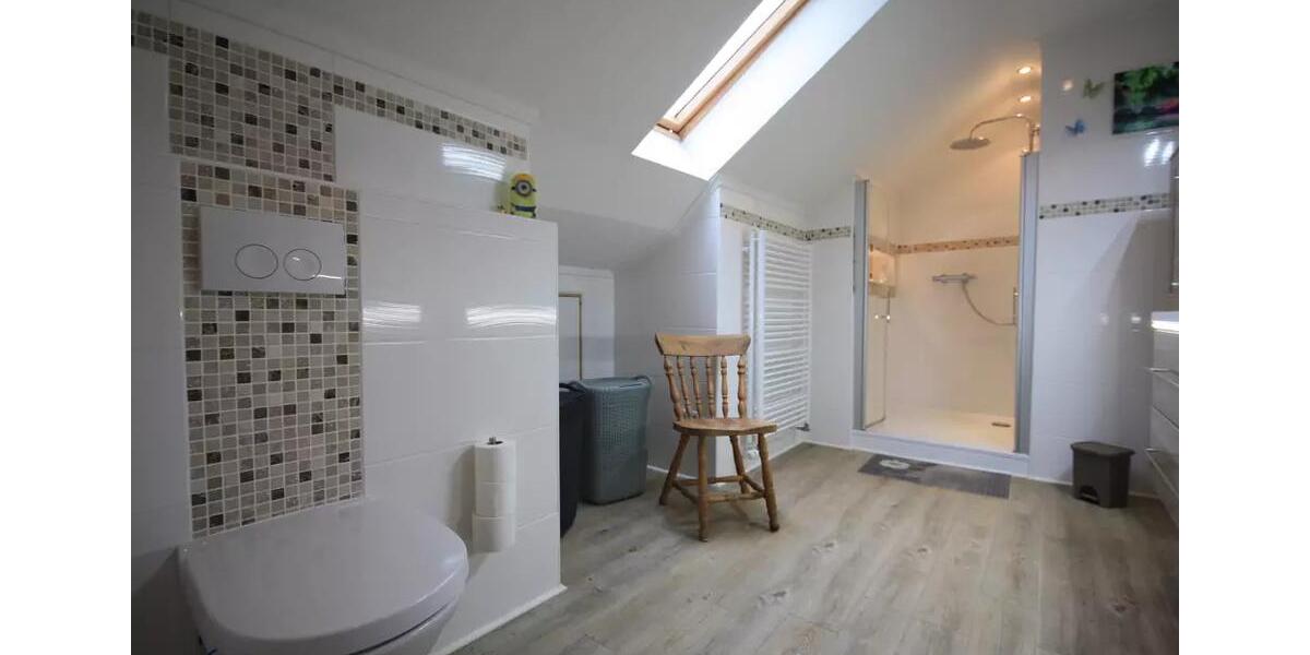 Bauernhaus, Landhaus Weener - 5 Zimmer, 255 m&sup2;, 418.000&euro; | Angebot:26889491