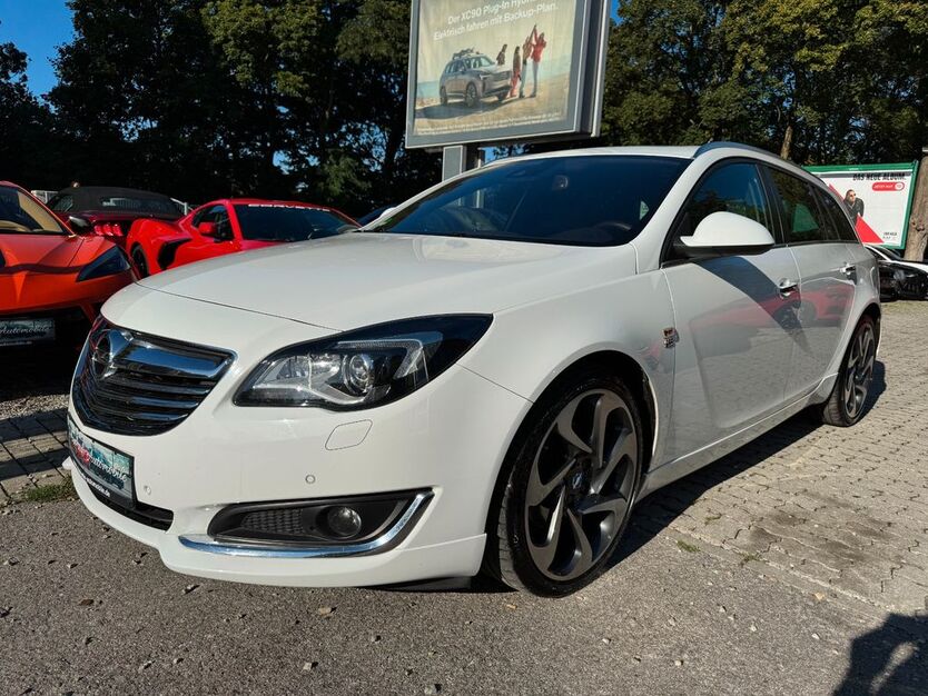 Opel Insignia 144.976 km 11.990 € München 81243