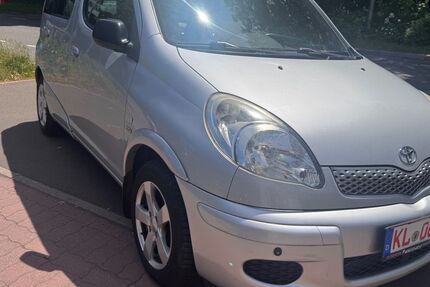 Toyota Yaris 127.500 km 4.990 &euro; Kaiserslautern 67659