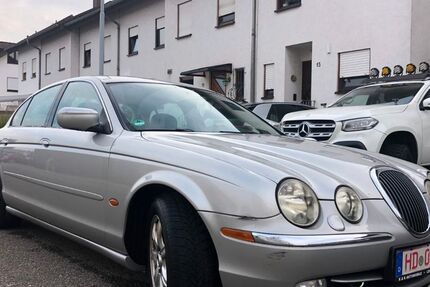 Jaguar S-Type 177.111 km 2.588 € Wiesloch 69168