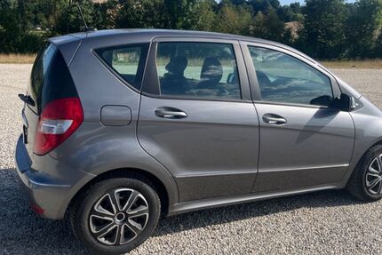 Mercedes-Benz A 160 182.000 km 2.499 &euro; Furth 84095