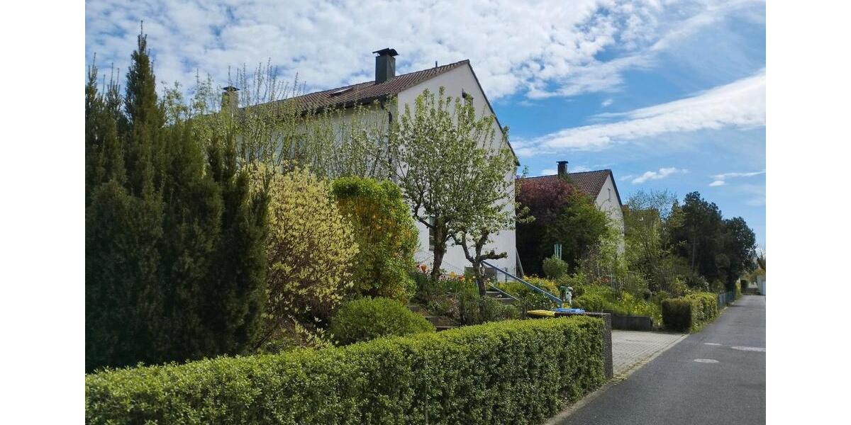 Doppelhaushälfte Oerlenbach - 5 Zimmer, 115 m&sup2;, 310.000&euro; | Angebot:25498528