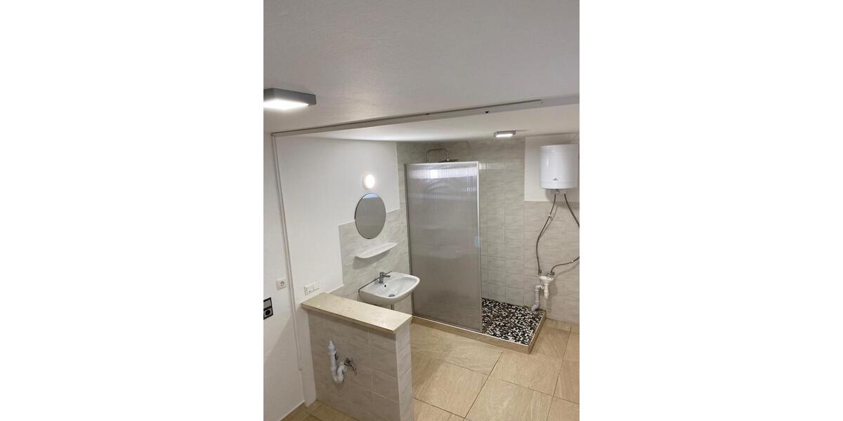 Etagenwohnung Neuötting - 2 Zimmer, 45 m&sup2;, 490&euro; | Angebot:26216409