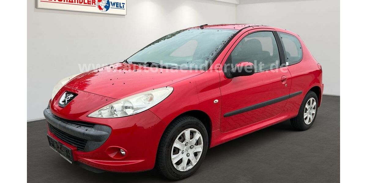 Peugeot 206 105.199 km 1.499 &euro; Brehna 06796