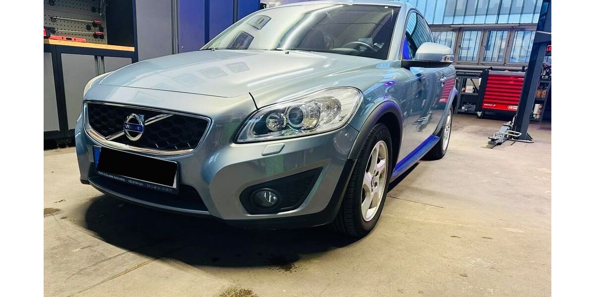 Volvo C30 143.663 km 5.100 &euro; Dresden 01159