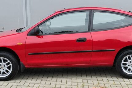 Mazda 323 92.500 km 4.800 € Oststeinbek 22113