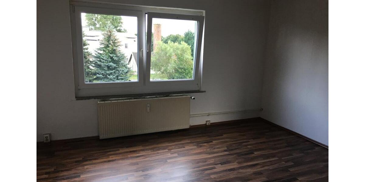 Etagenwohnung Schönhausen (Elbe) - 3 Zimmer, 60 m&sup2;, 315&euro; | Angebot:21683956