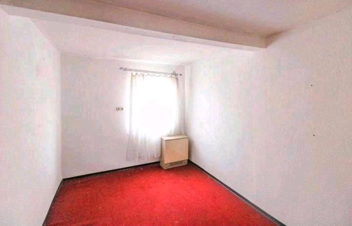 Einfamilienhaus Schweinfurt Gartenstadt - 8 Zimmer, 196 m&sup2;, 1.100&euro; | Angebot:26266110