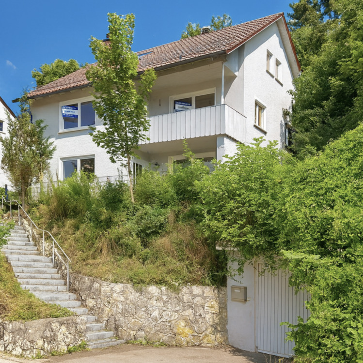 Saniertes Haus mit herrlichem Blick über Blaustein Herrlingen