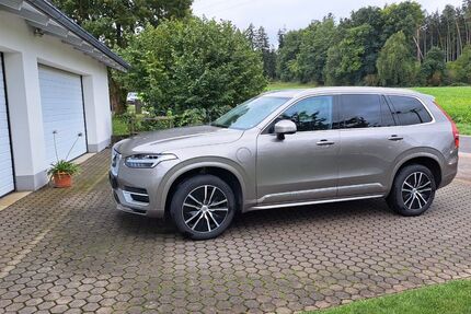 Volvo XC90 138.300 km 33.900 € Gimpertshausen 92363