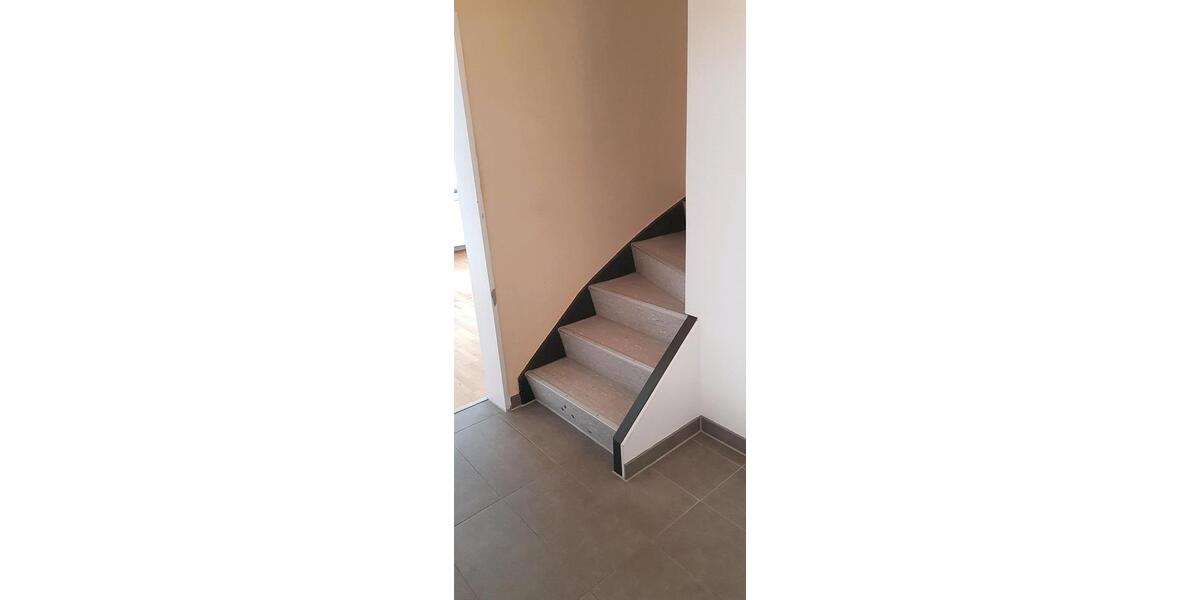 Einfamilienhaus Wettenberg - 6 Zimmer, 140 m&sup2;, 350.000&euro; | Angebot:25994350