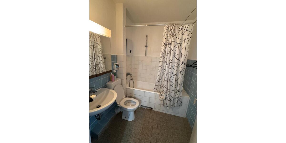 Etagenwohnung Bad Oldesloe - 4 Zimmer, 90 m&sup2;, 1.300&euro; | Angebot:26388122