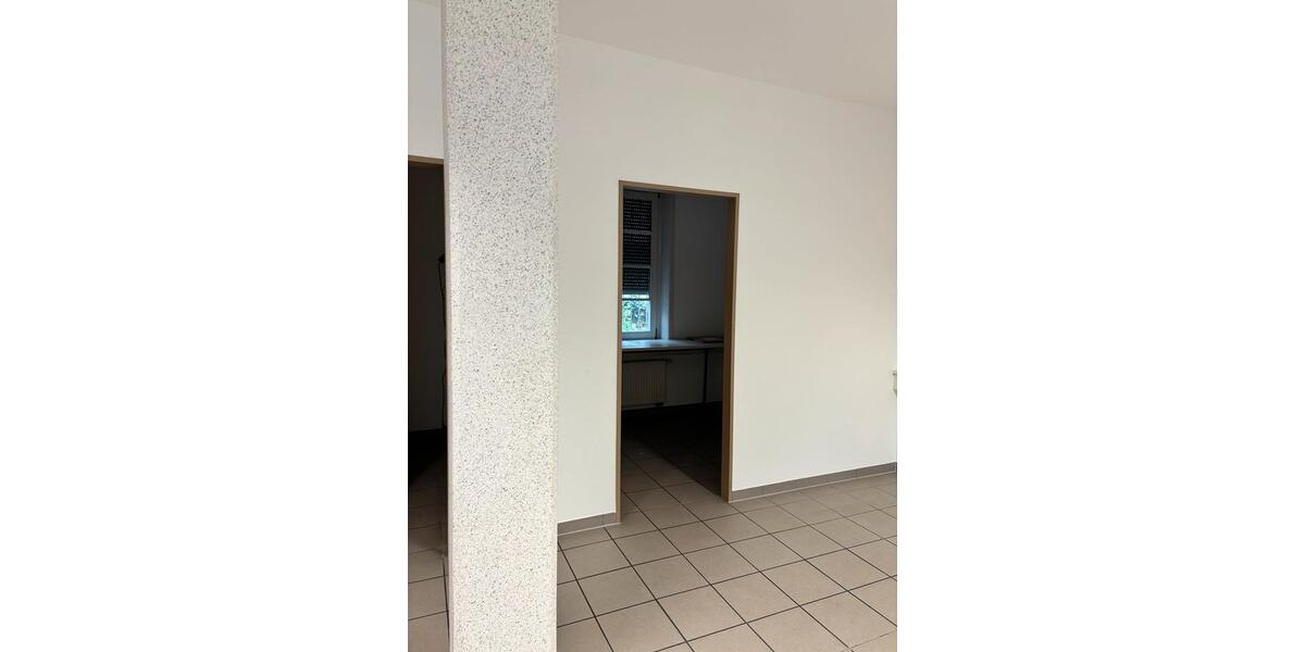 Gewerbeobjekt Singen (Hohentwiel) - 850&euro; | Angebot:26177771