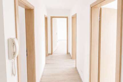 Wohnung Aschersleben - 3 Zimmer, 70 m&sup2;, 496&euro; | Angebot:27445518
