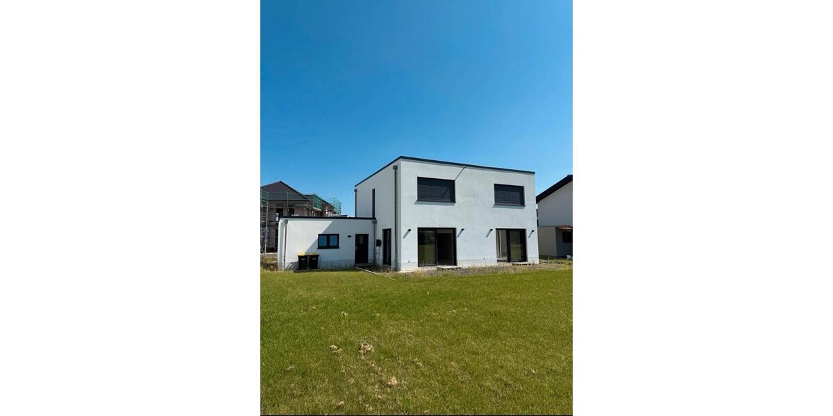 Einfamilienhaus Fritzlar - 690 Zimmer, 170 m&sup2;, 560.000&euro; | Angebot:26857833