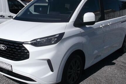 Ford Tourneo Custom 17.900 km 48.990 € Welzheim 73642