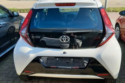 Toyota Aygo (X) 109.000 km 4.000 &euro; Ilsfeld 74360