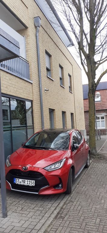 Mazda 2 Hybrid 23.800 km 17.500 € Greven 48268