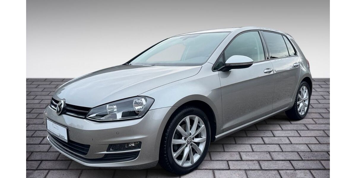 VW Golf 82.000 km 11.490 &euro; Linnich 52441