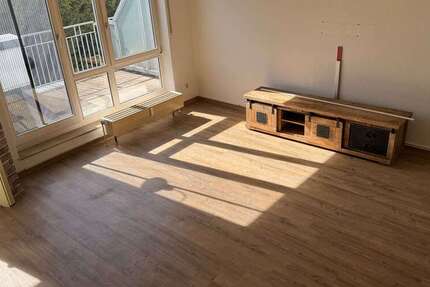 Wohnung Marbach - 3 Zimmer, 65 m&sup2;, 890&euro; | Angebot:26409996