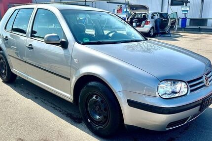 VW Golf