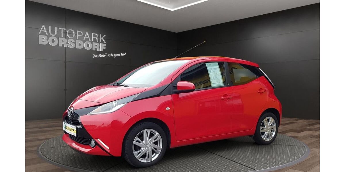 Toyota Aygo (X) 63.801 km 8.970 &euro; Borsdorf bei Leipzig 04451