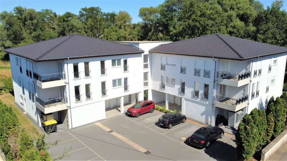 Wohnung zum Mieten in Wallerfangen 1.350 € 99 m²