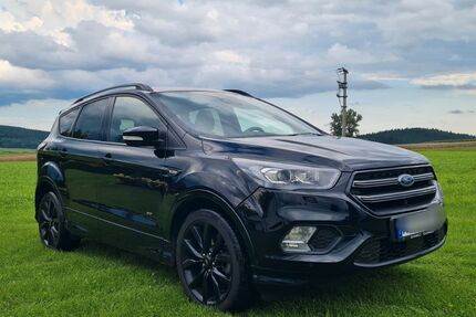 Ford Kuga 94.000 km 17.500 € Kirchhaslach 87755