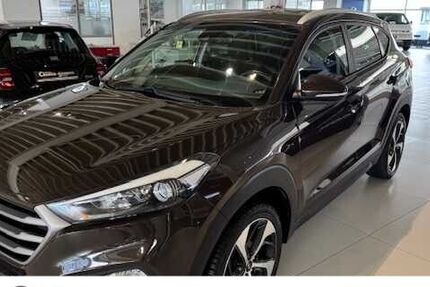 Hyundai TUCSON 77.100 km 15.950 € Wesel 46485