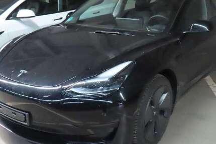 Tesla Model 3 52.742 km 25.450 &euro; Barchfeld Immelborn 36456