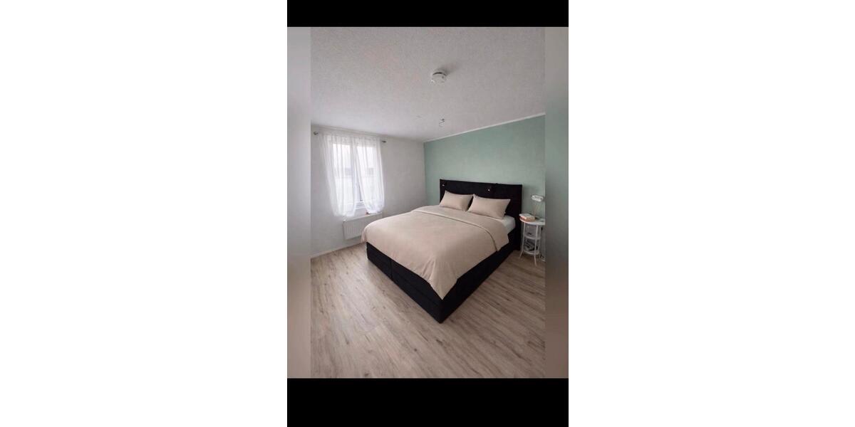 Reihenhaus Augsburg Oberhausen - 4.5 Zimmer, 138 m&sup2;, 2.050&euro; | Angebot:26412379
