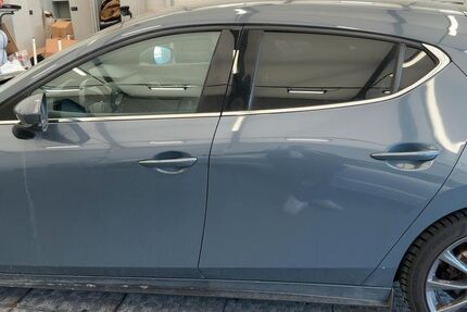 Mazda 3 117.950 km 17.999 &euro; Regensburg 93051