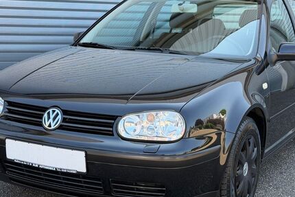 VW Golf 126.435 km 2.599 &euro; Niefern-Öschelbronn 75223